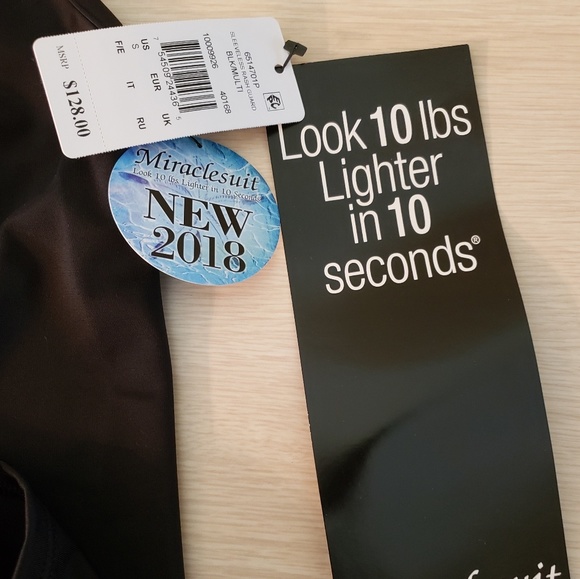 Miraclesuit Swim Athletic Top size S - Picture 6 of 7